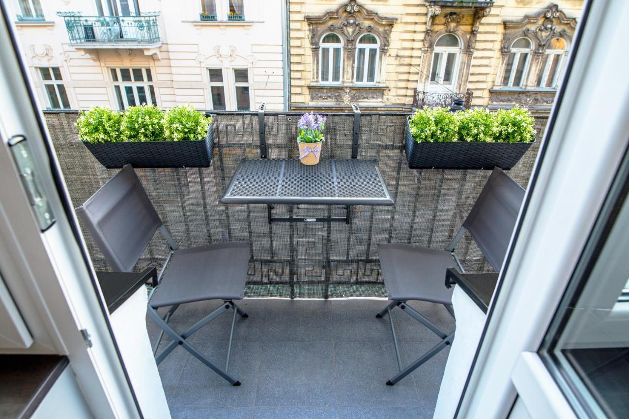 Tribeca City Center Apartments Kraków Eksteriør billede